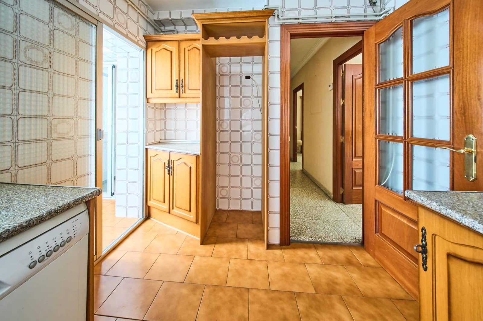 4 soveværelse Lejlighed til salg i Granada by - € 310.000 (Ref: 9920616)