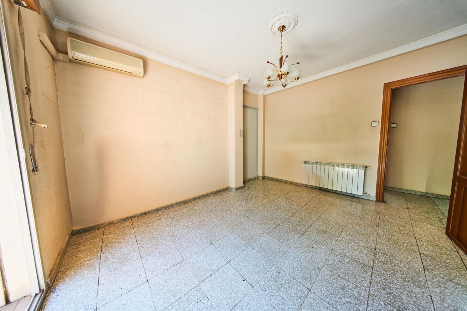 4 soveværelse Lejlighed til salg i Granada by - € 310.000 (Ref: 9920616)