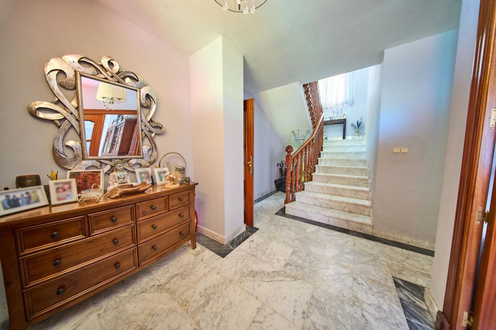 4 bedroom Semi-detached Villa for sale in Maracena - € 399,000 (Ref: 9924743)