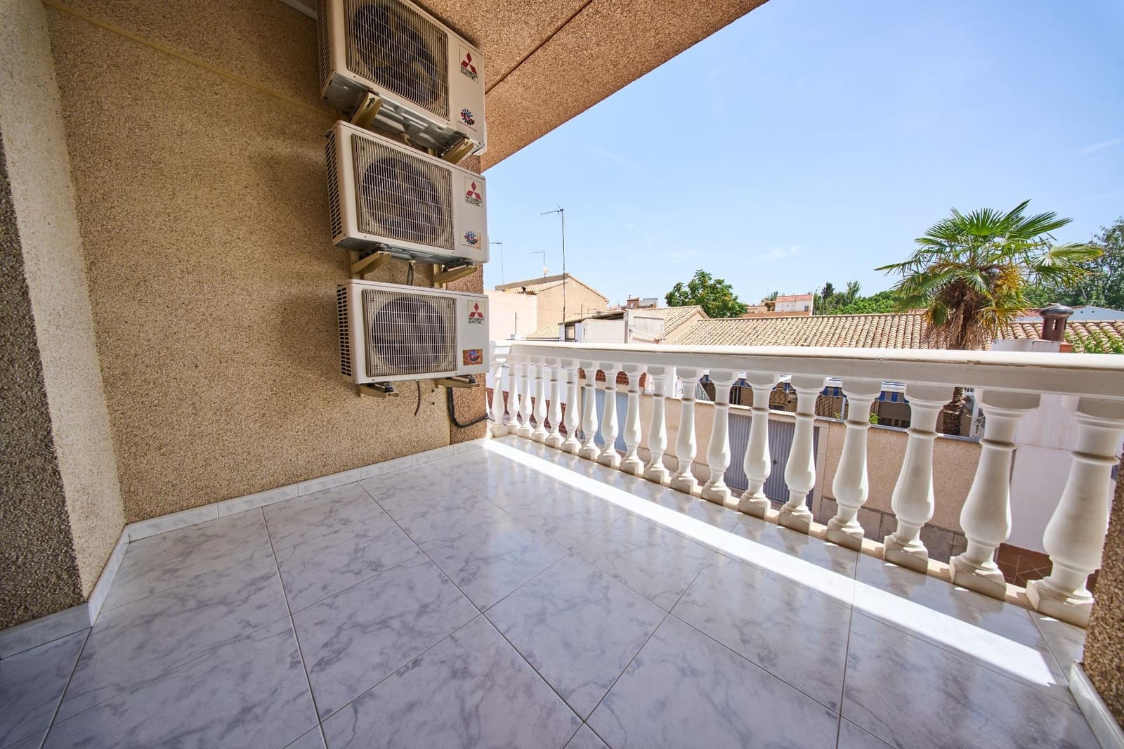 4 bedroom Semi-detached Villa for sale in Maracena - € 399,000 (Ref: 9924743)
