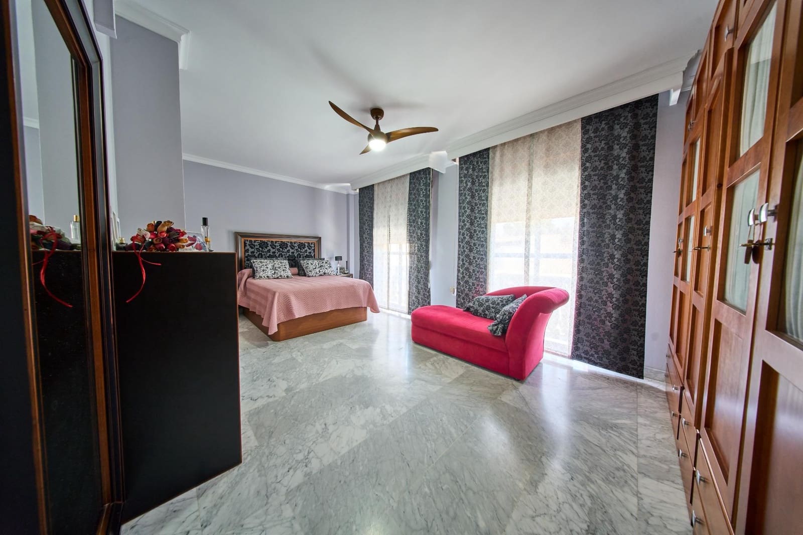 4 bedroom Semi-detached Villa for sale in Maracena - € 399,000 (Ref: 9924743)