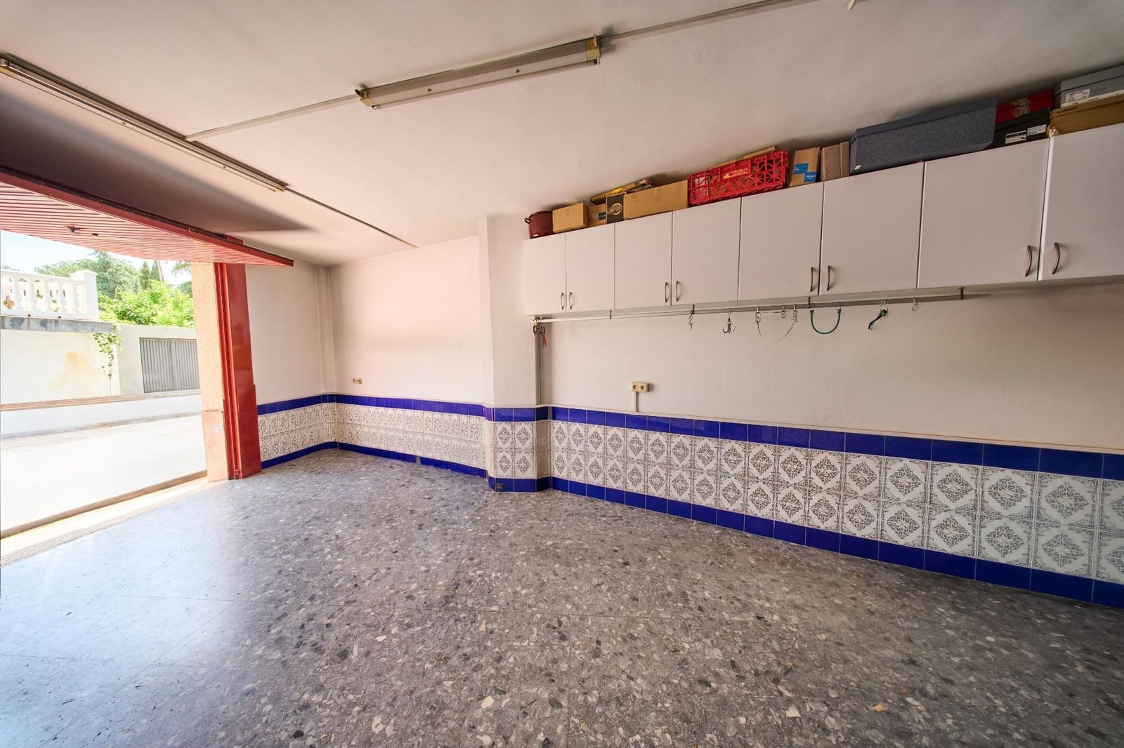 4 bedroom Semi-detached Villa for sale in Maracena - € 399,000 (Ref: 9924743)