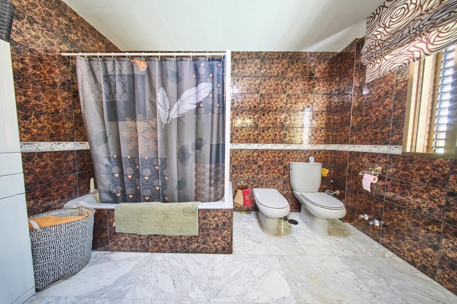 4 bedroom Semi-detached Villa for sale in Maracena - € 399,000 (Ref: 9924743)