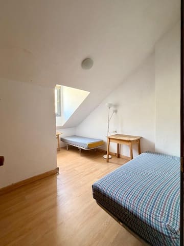 2 soveværelse Penthouse til salg i Sierra Nevada, Monachil - € 198.000 (Ref: 9927626)