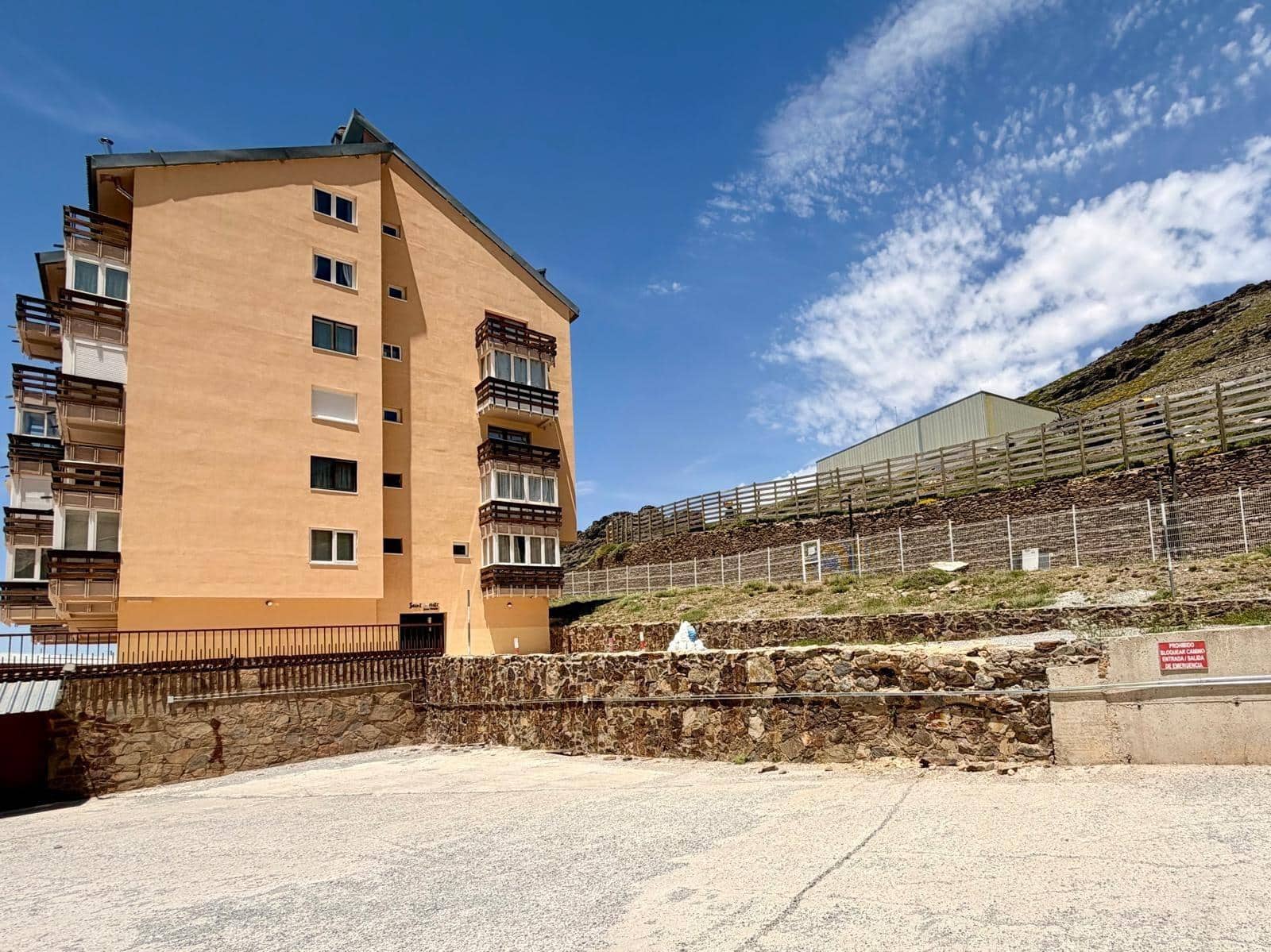 2 soveværelse Penthouse til salg i Monachil - € 198.000 (Ref: 9927626)