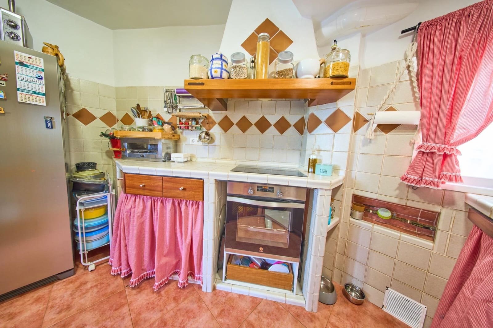 3 soveværelse Lejlighed til salg i Granada by - € 160.000 (Ref: 9929559)