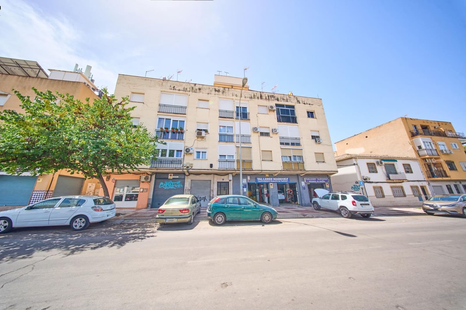 3 soveværelse Lejlighed til salg i Granada by - € 160.000 (Ref: 9929559)