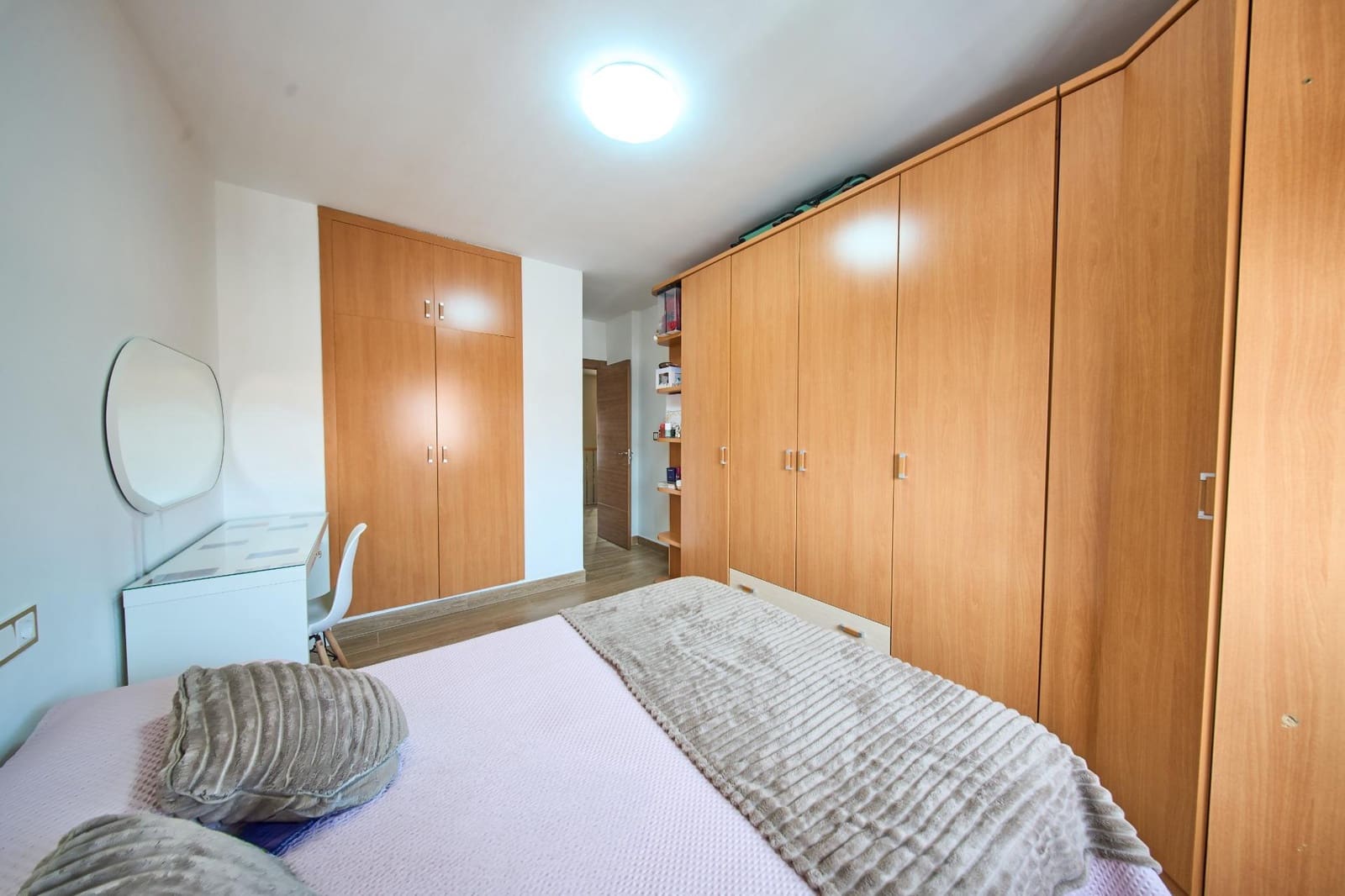 3 soveværelse Rækkehus til salg i Jun - € 215.000 (Ref: 9934384)