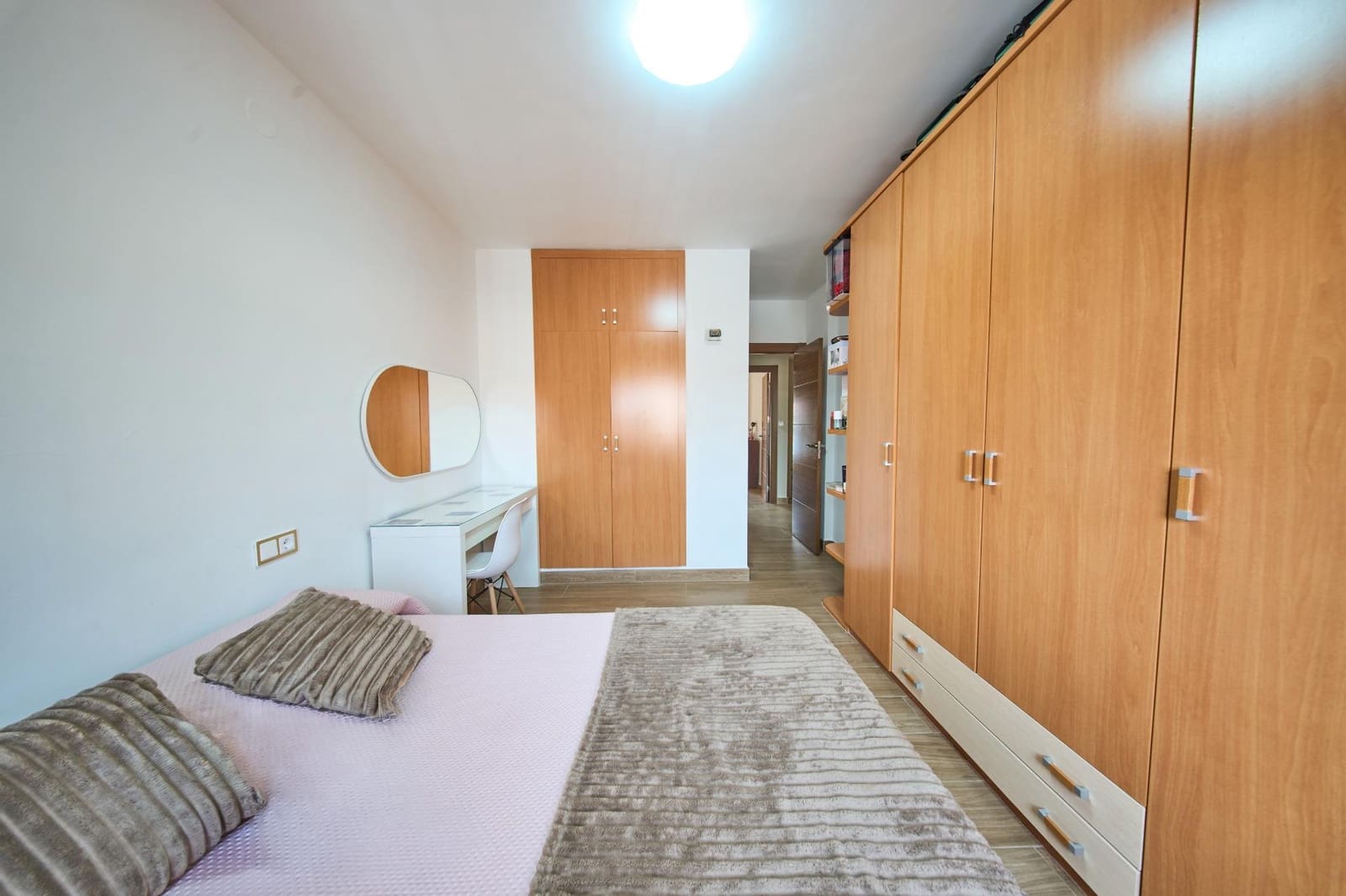 3 soveværelse Rækkehus til salg i Jun - € 215.000 (Ref: 9934384)