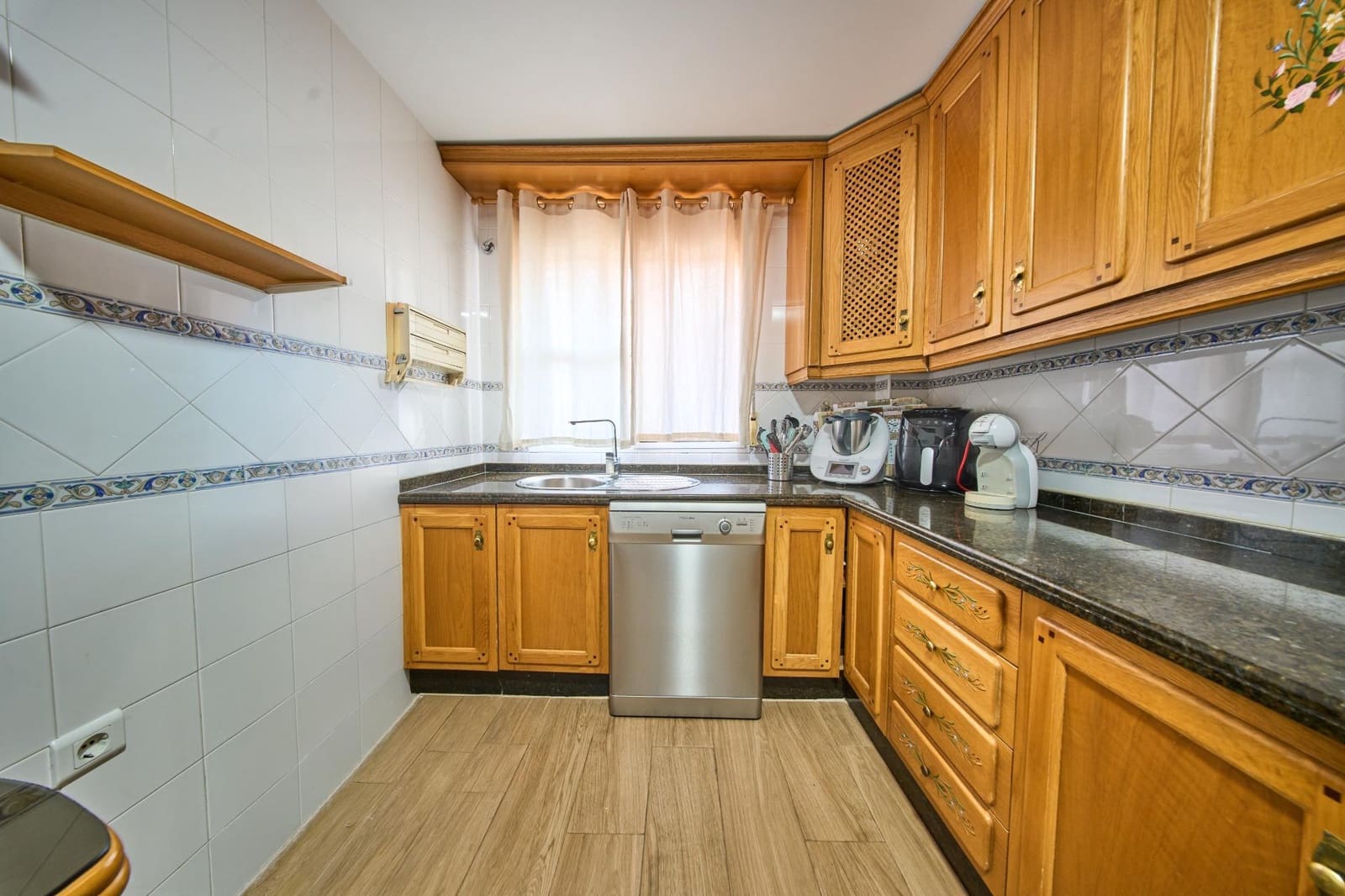 3 soveværelse Rækkehus til salg i Jun - € 215.000 (Ref: 9934384)