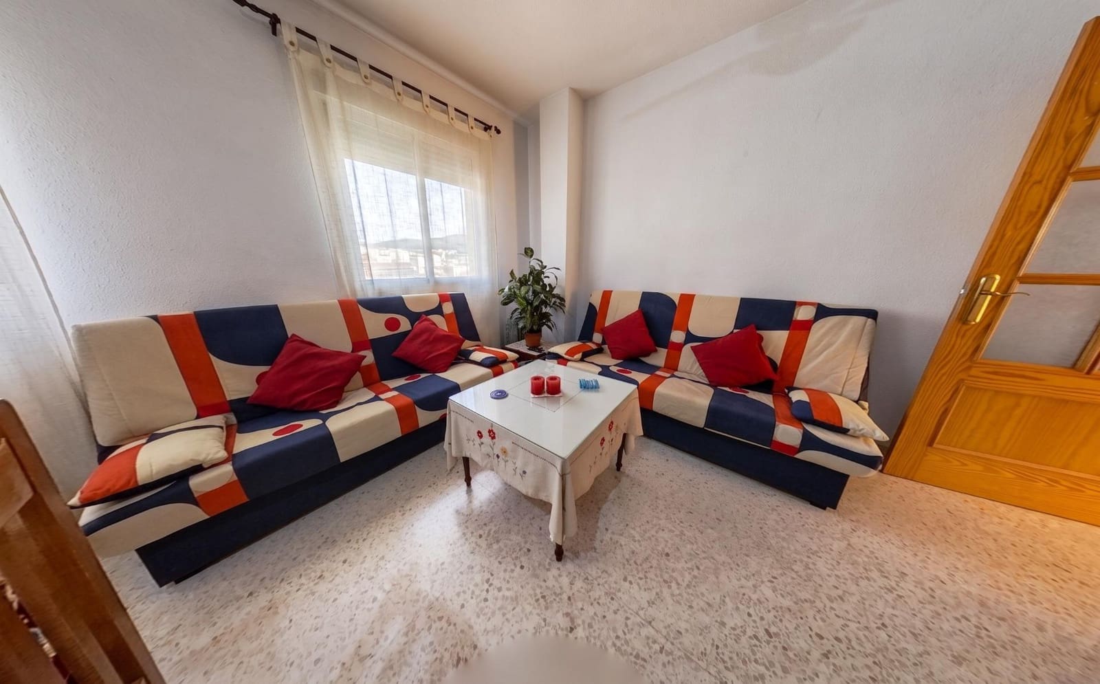 2 bedroom Flat for sale in Guevejar - € 108,000 (Ref: 9938378)