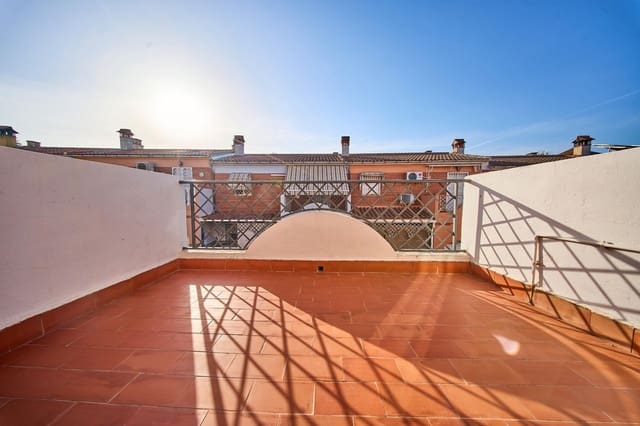 3 camera da letto Villetta a Schiera in vendita in Jun - 189.900 € (Rif: 9938379)