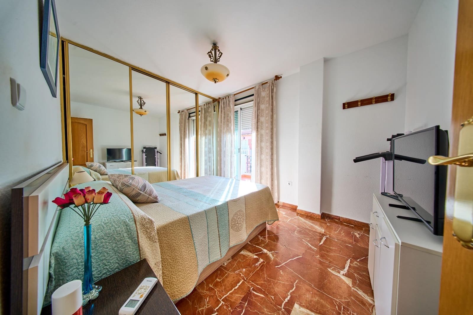 3 camera da letto Villetta a Schiera in vendita in Jun - 189.900 € (Rif: 9938379)