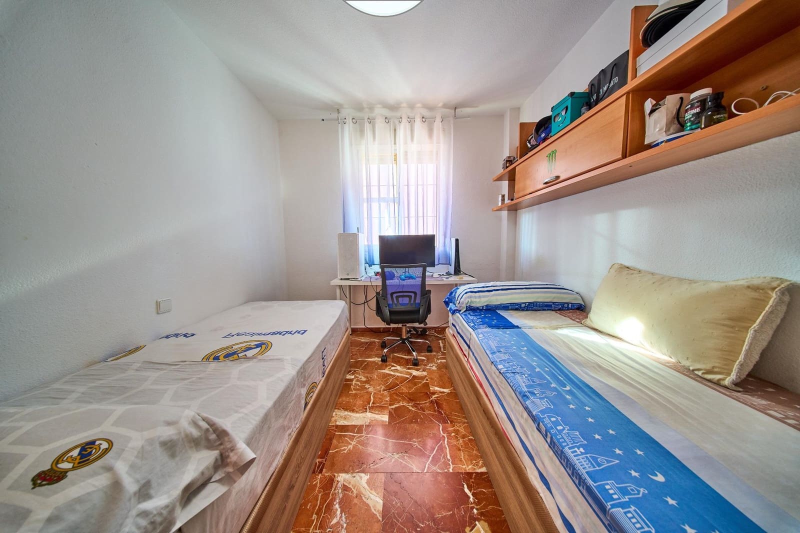 3 camera da letto Villetta a Schiera in vendita in Jun - 189.900 € (Rif: 9938379)