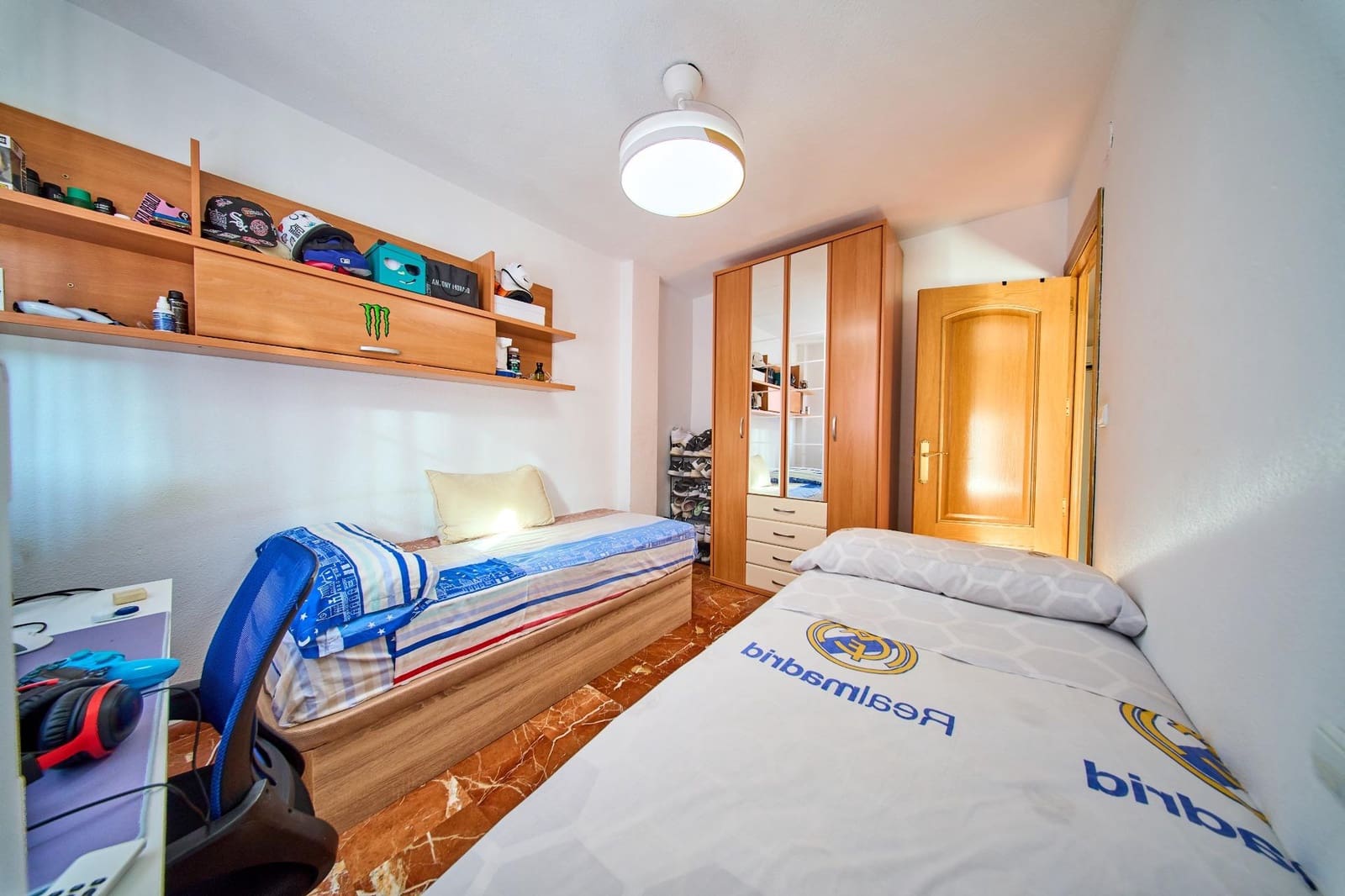 3 camera da letto Villetta a Schiera in vendita in Jun - 189.900 € (Rif: 9938379)