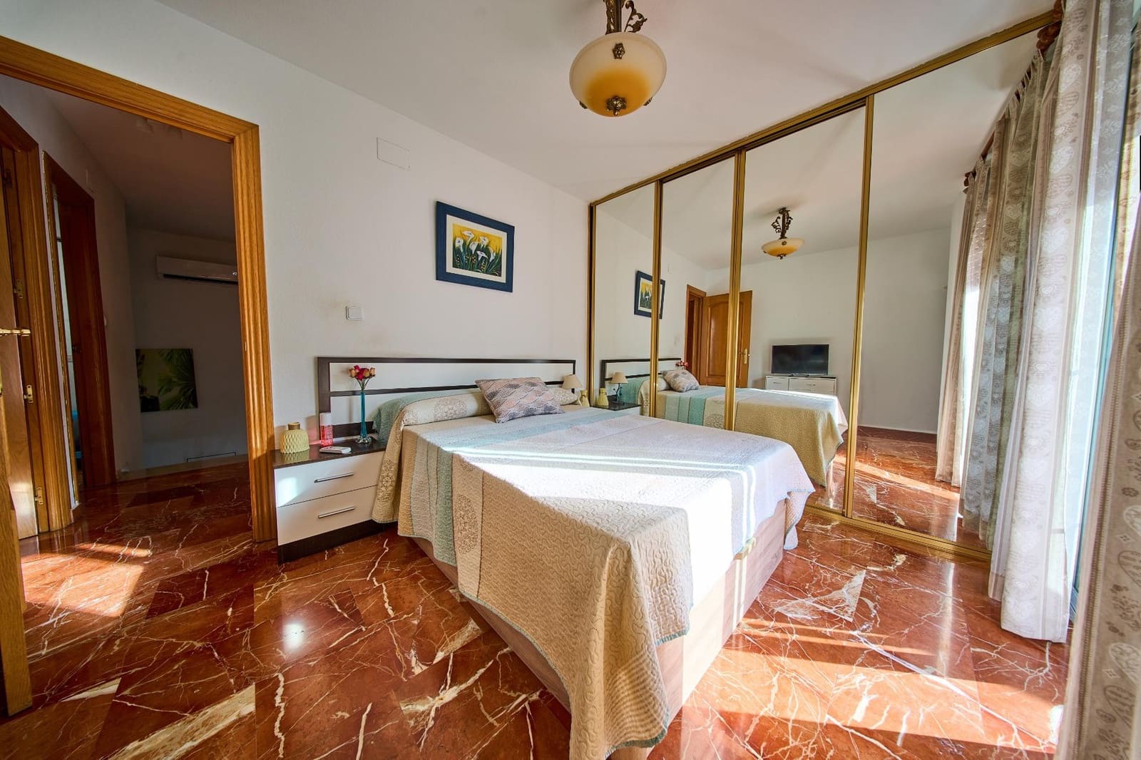 3 camera da letto Villetta a Schiera in vendita in Jun - 189.900 € (Rif: 9938379)
