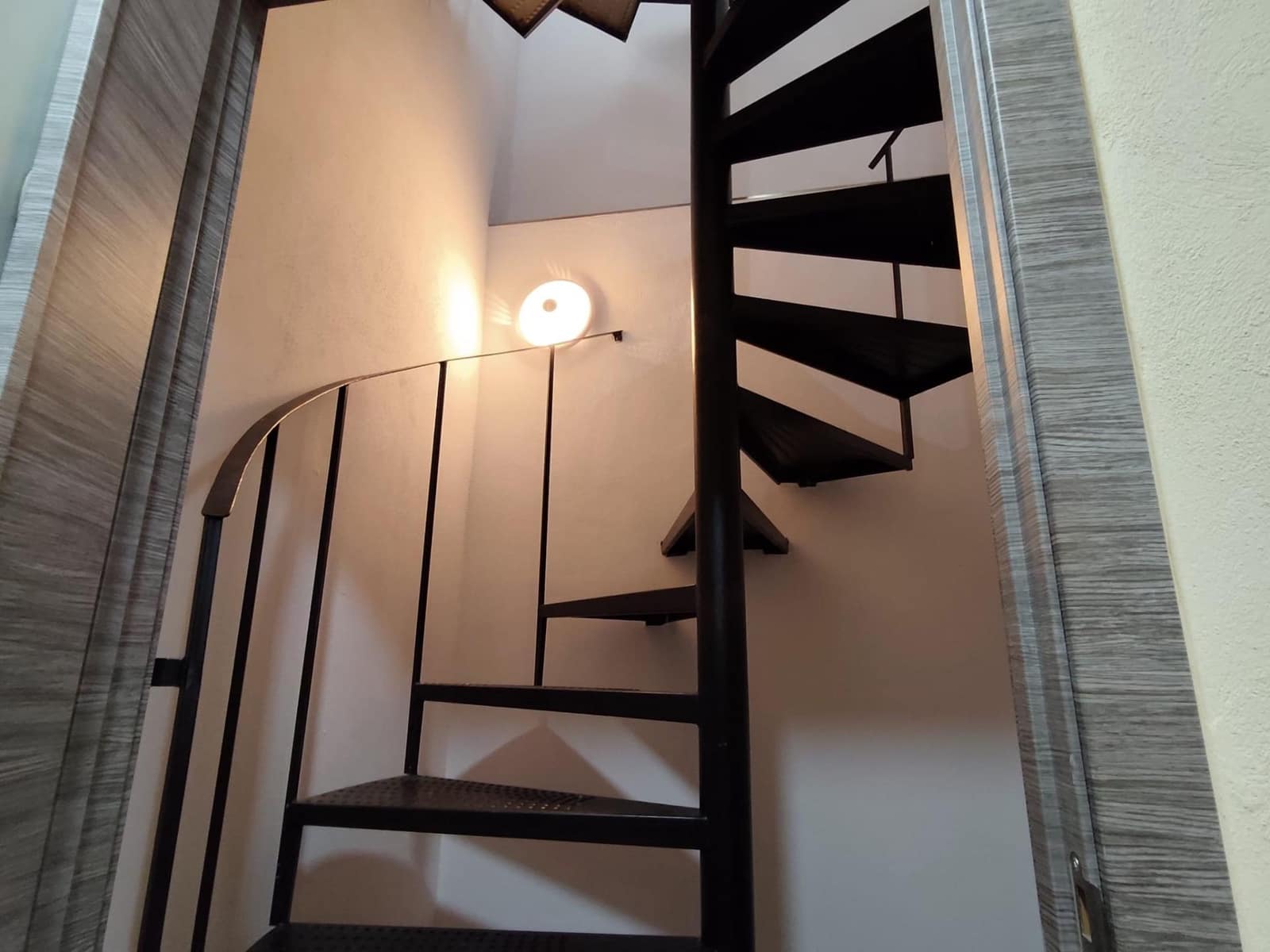 2 quarto Casa em Banda para venda em Lanjaron com garagem - 120 000 € (Ref: 9938380)