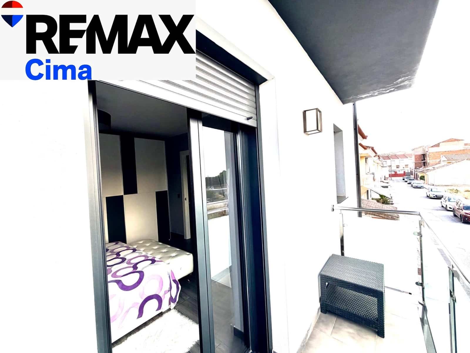 3 makuuhuone Omakotitalo myytävänä paikassa Cullar mukana 
autotalli - 180 000 € (Ref: 9940345)