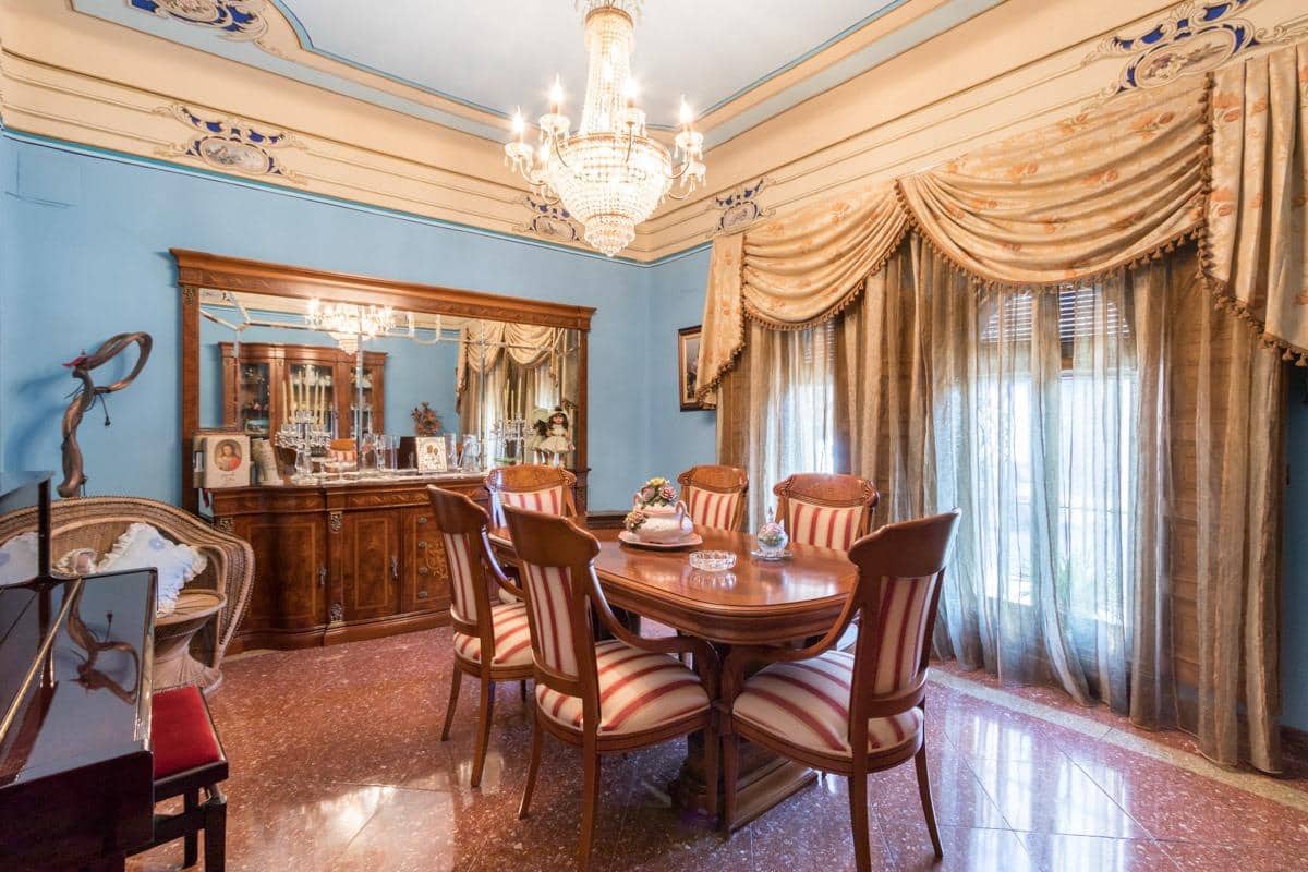 6 soveværelse Villa til salg i Albolote med swimmingpool - € 399.000 (Ref: 9942710)