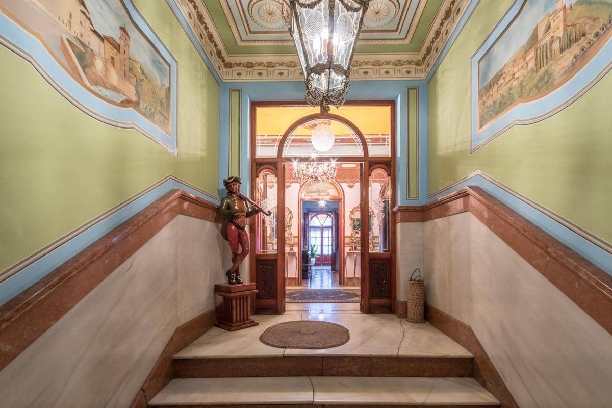 6 soveværelse Villa til salg i Albolote med swimmingpool - € 399.000 (Ref: 9942710)
