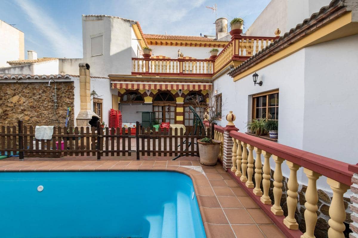 6 soveværelse Villa til salg i Albolote med swimmingpool - € 399.000 (Ref: 9942710)