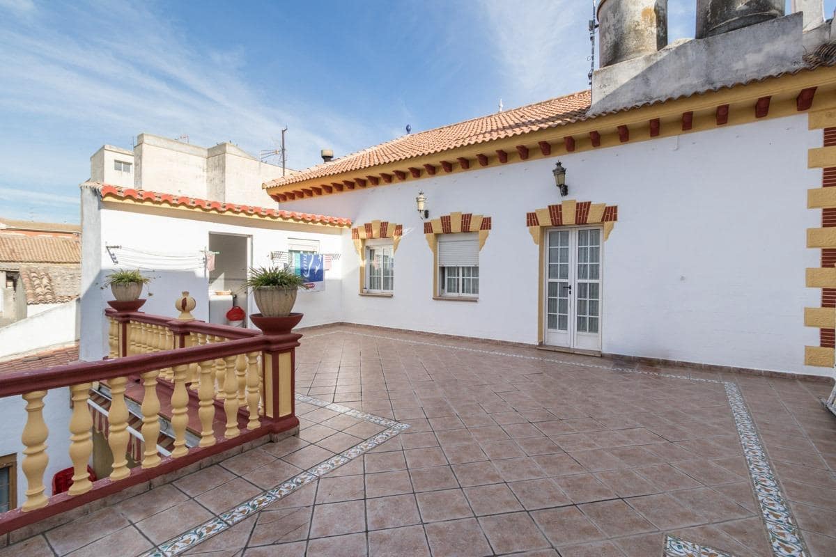 6 soveværelse Villa til salg i Albolote med swimmingpool - € 399.000 (Ref: 9942710)