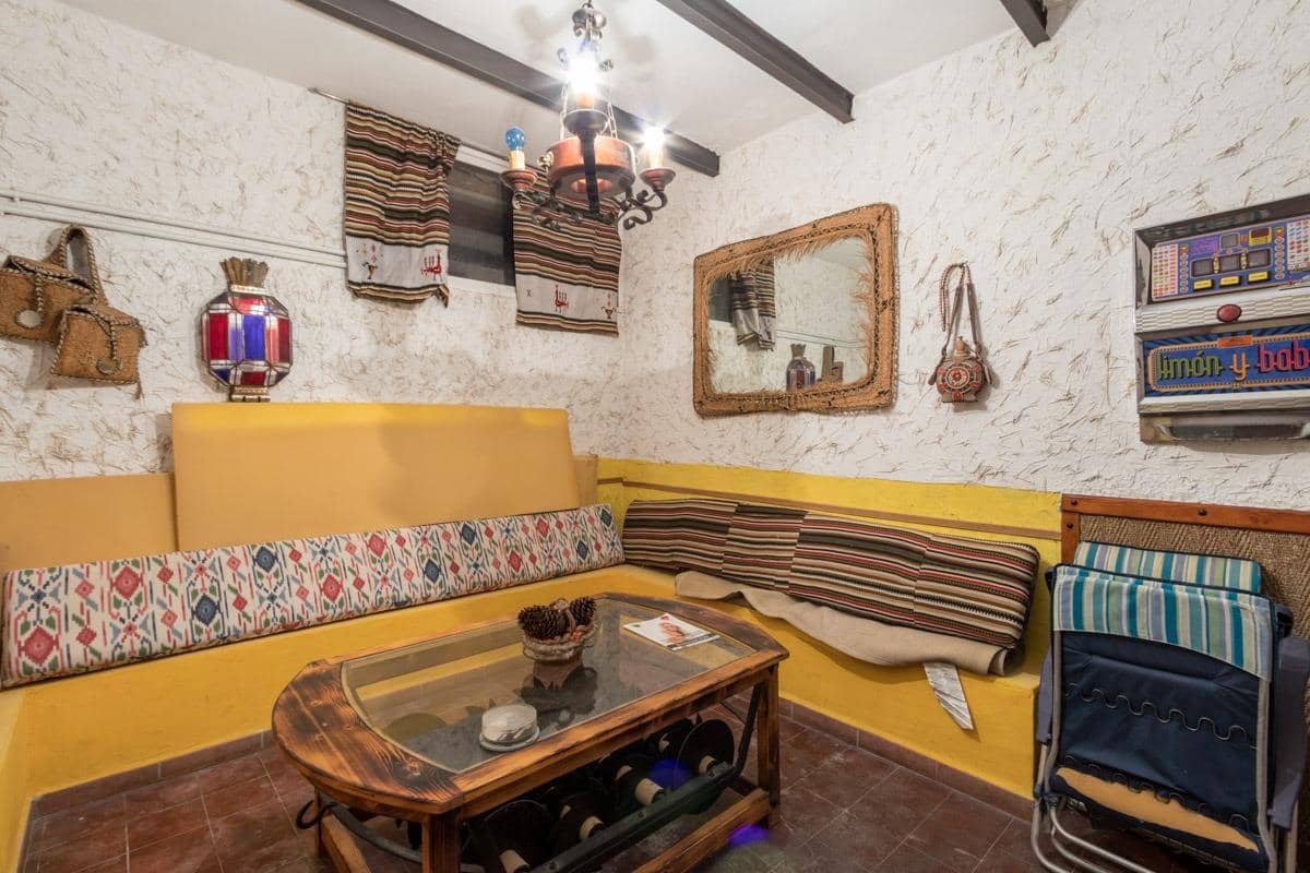 6 soveværelse Villa til salg i Albolote med swimmingpool - € 399.000 (Ref: 9942710)