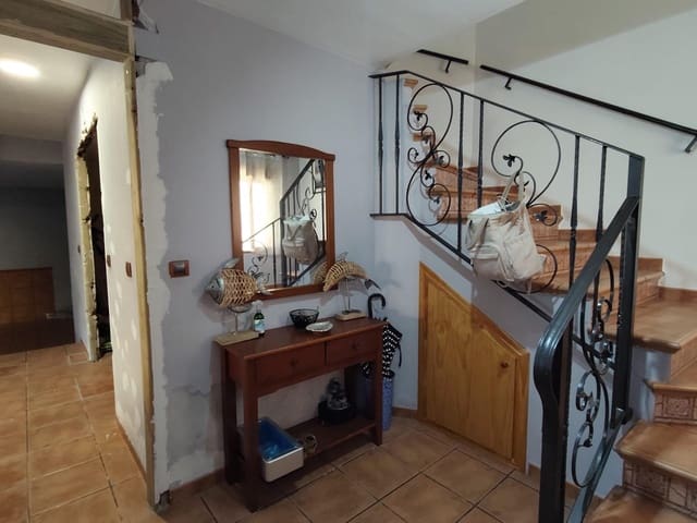 2 slaapkamer Huis te koop in Montillana - € 95.000 (Ref: 9945913)