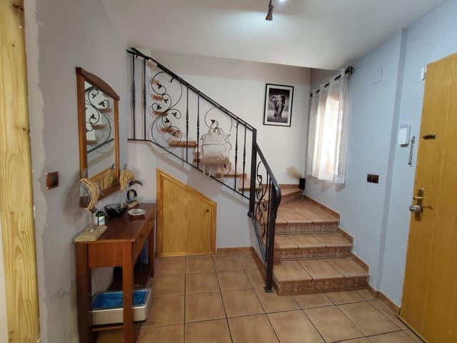 2 slaapkamer Huis te koop in Montillana - € 95.000 (Ref: 9945913)