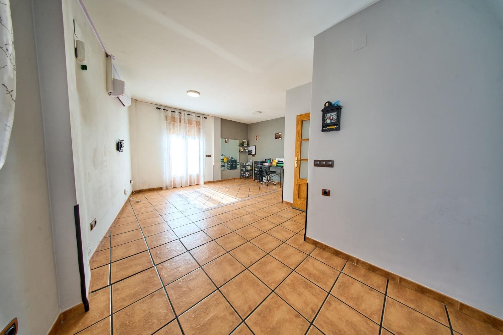 Casa de 2 habitaciones en Montillana en venta - 79.900 € (Ref: 9945913)
