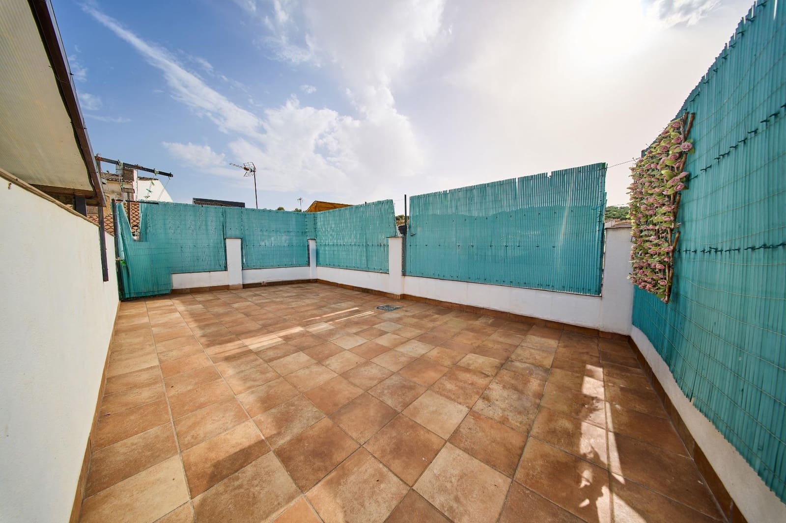 Casa de 2 habitaciones en Montillana en venta - 79.900 € (Ref: 9945913)
