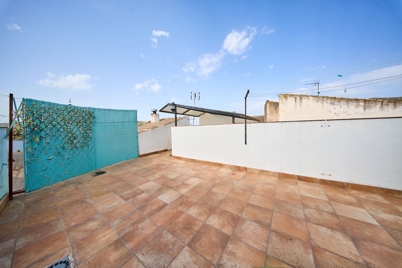 Casa de 2 habitaciones en Montillana en venta - 79.900 € (Ref: 9945913)