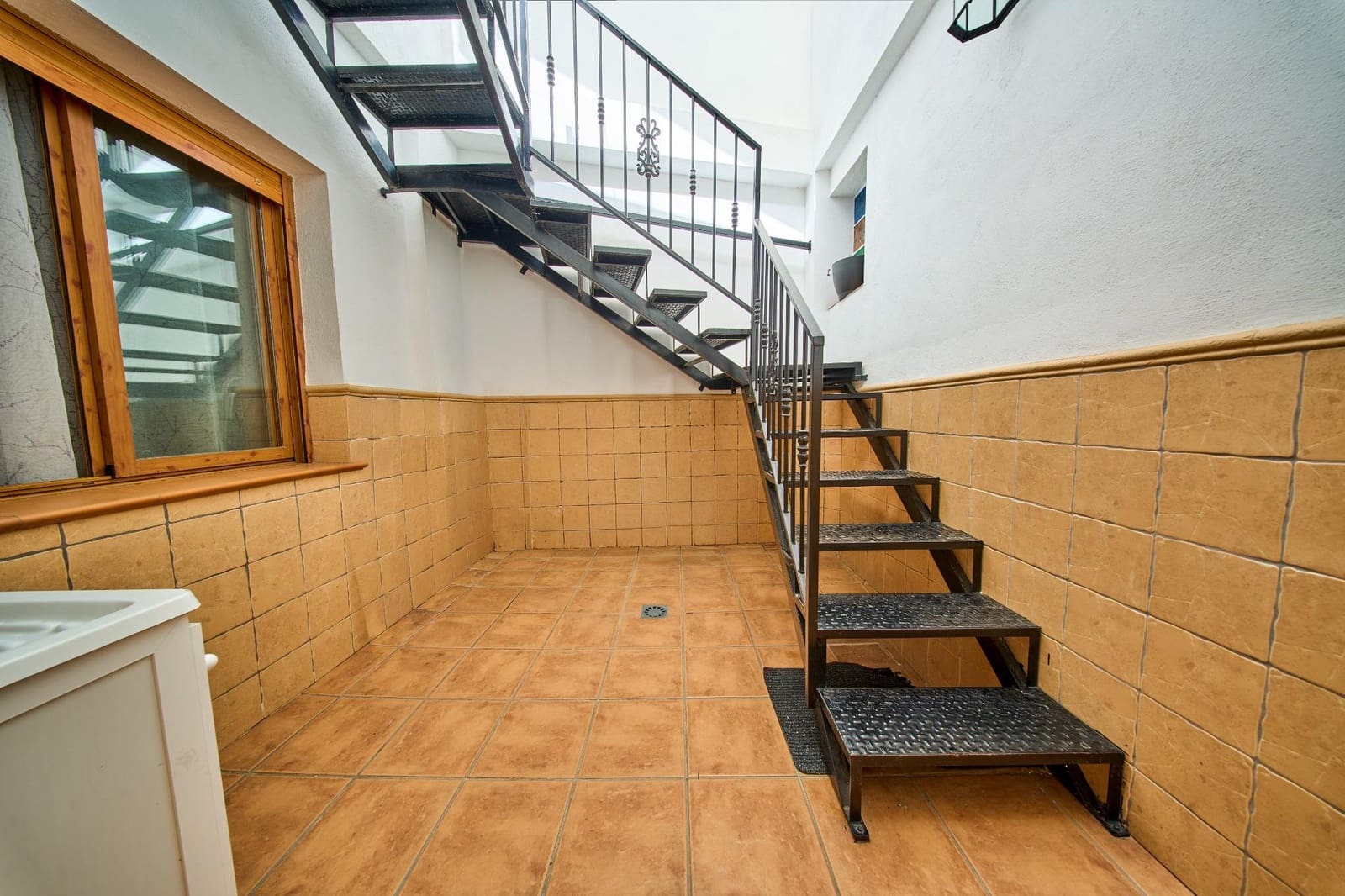 Casa de 2 habitaciones en Montillana en venta - 79.900 € (Ref: 9945913)