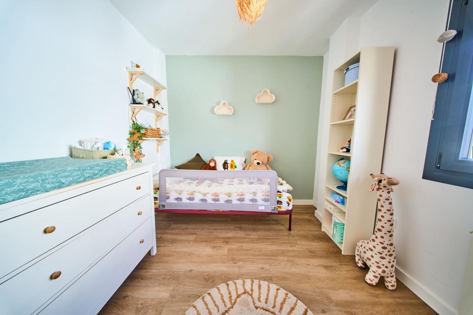 5 sypialnia Willa na sprzedaż w Dilar z basenem - 389 000 € (Ref: 9945914)