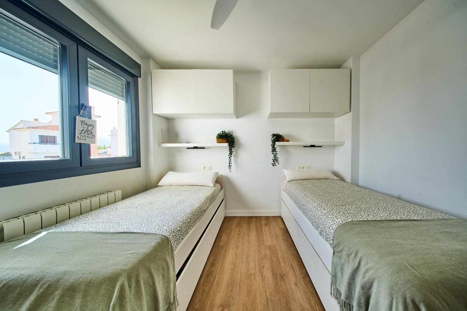 5 sypialnia Willa na sprzedaż w Dilar z basenem - 389 000 € (Ref: 9945914)