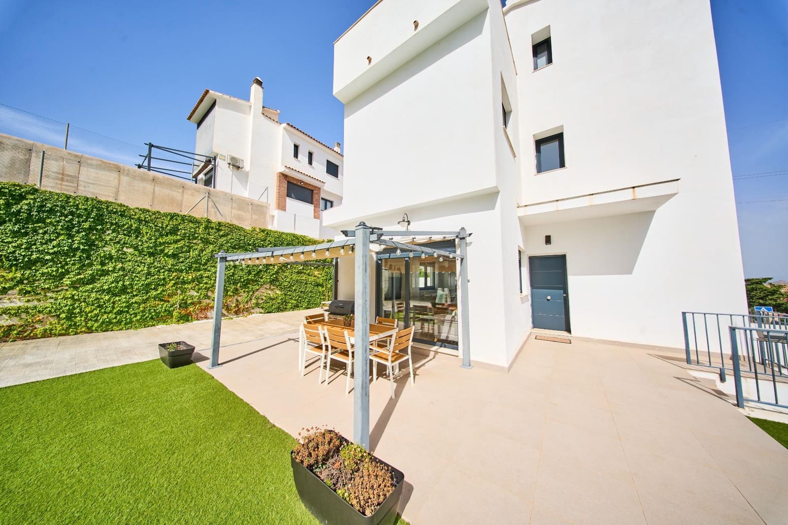 5 sypialnia Willa na sprzedaż w Dilar z basenem - 389 000 € (Ref: 9945914)
