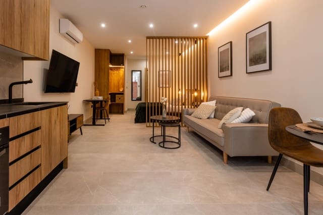 Loft til salg i Granada by - € 133.700 (Ref: 9945915)