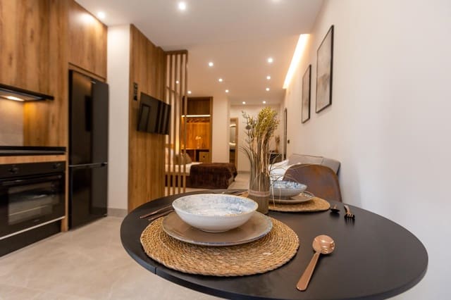 Loft te koop in Granada stad - € 133.700 (Ref: 9945915)