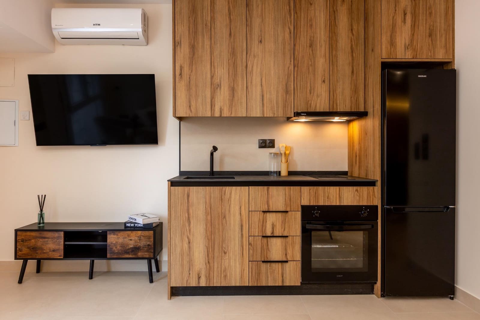 Loft til salg i Granada by - € 133.700 (Ref: 9945917)