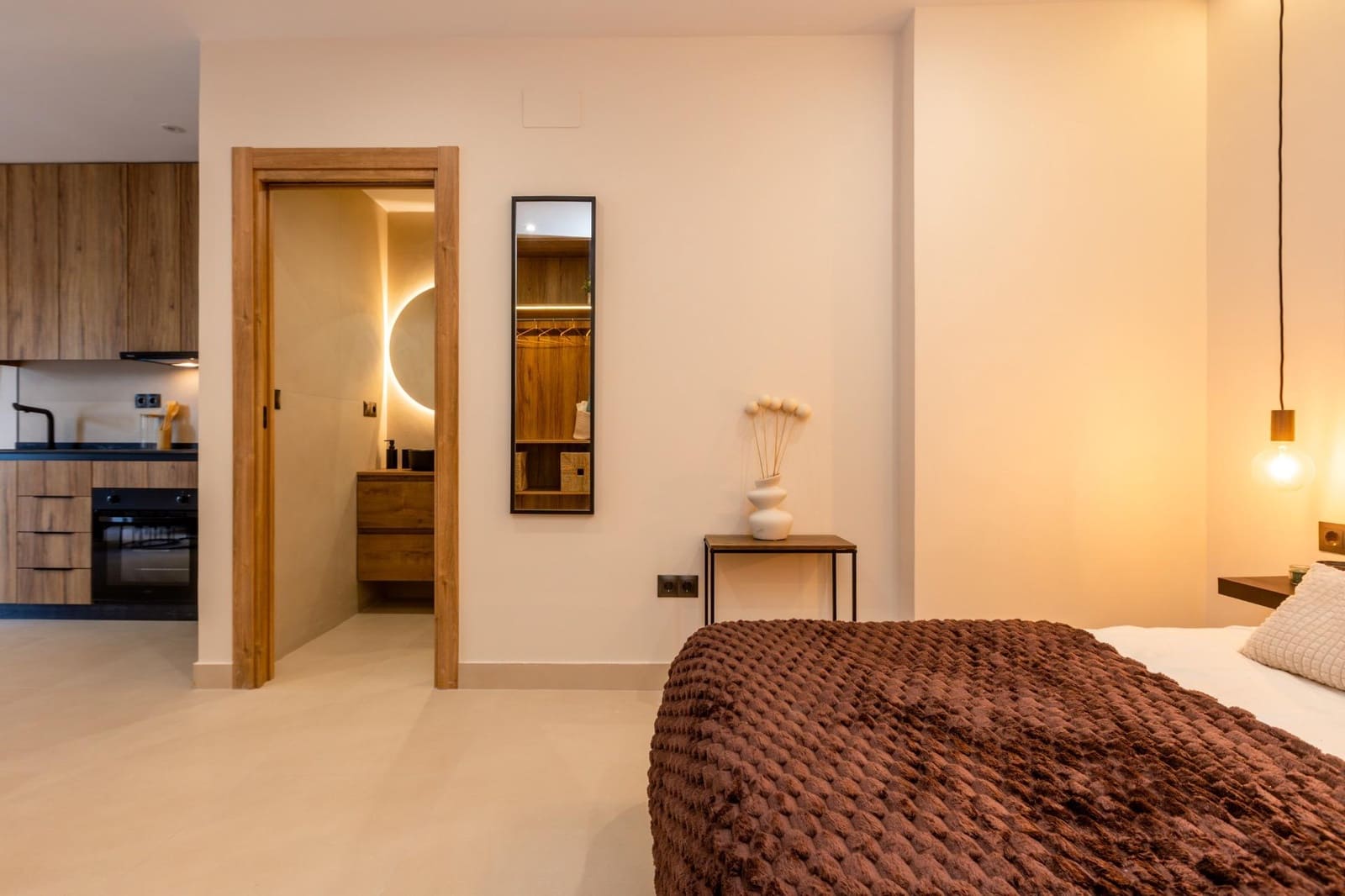 Loft til salg i Granada by - € 133.700 (Ref: 9945917)