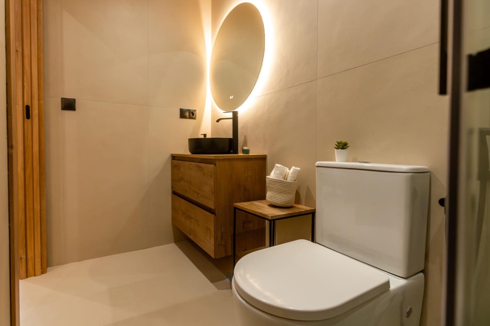 Loft til salg i Granada by - € 133.700 (Ref: 9945917)