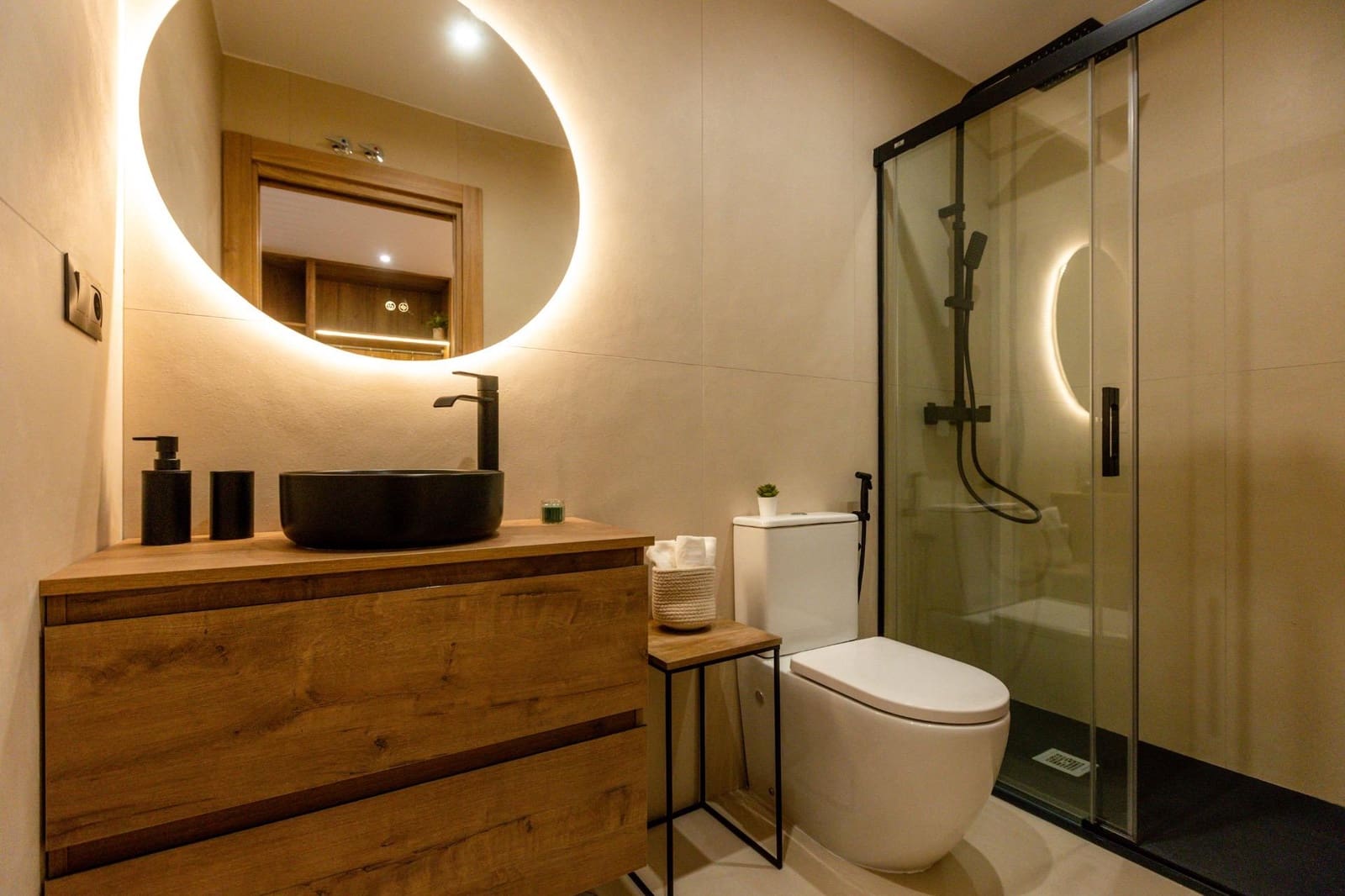Loft til salg i Granada by - € 133.700 (Ref: 9945917)