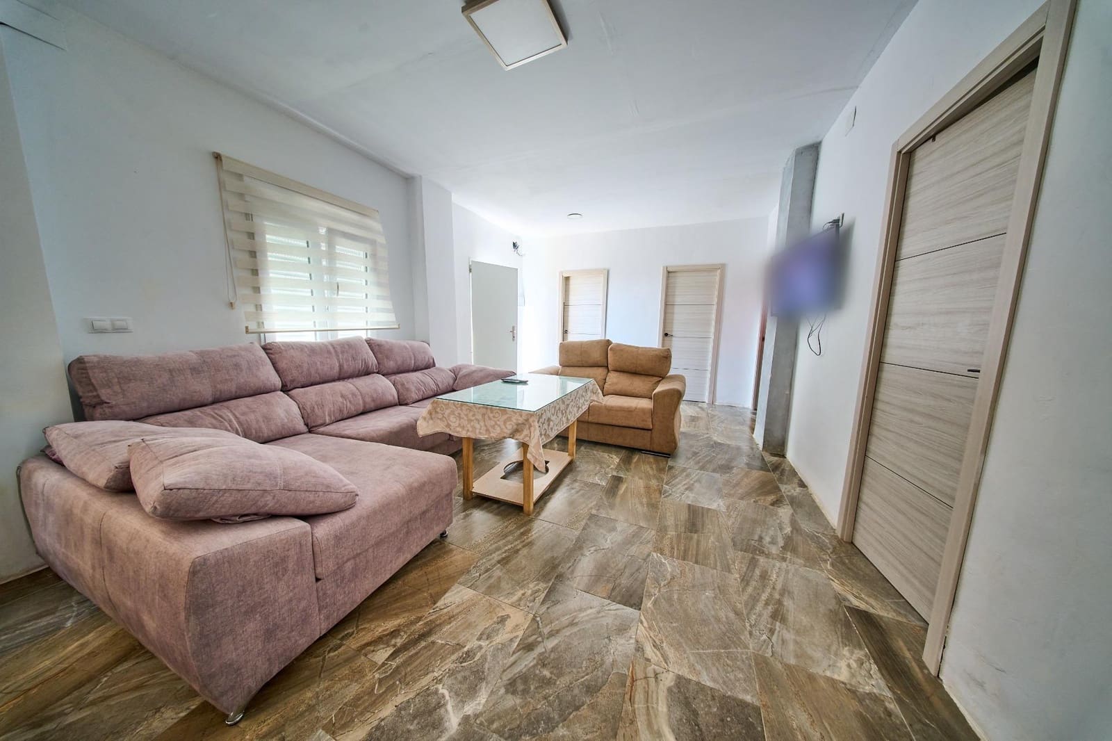 3 Zimmer Haus zu verkaufen in Granada Stadt - 135.000 € (Ref: 9950001)