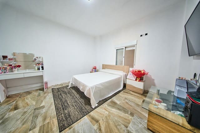 3 Zimmer Haus zu verkaufen in Albaicin, Granada Stadt - 135.000 € (Ref: 9950001)