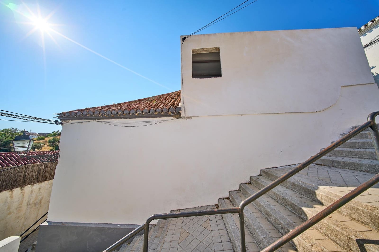 3 Zimmer Haus zu verkaufen in Granada Stadt - 135.000 € (Ref: 9950001)