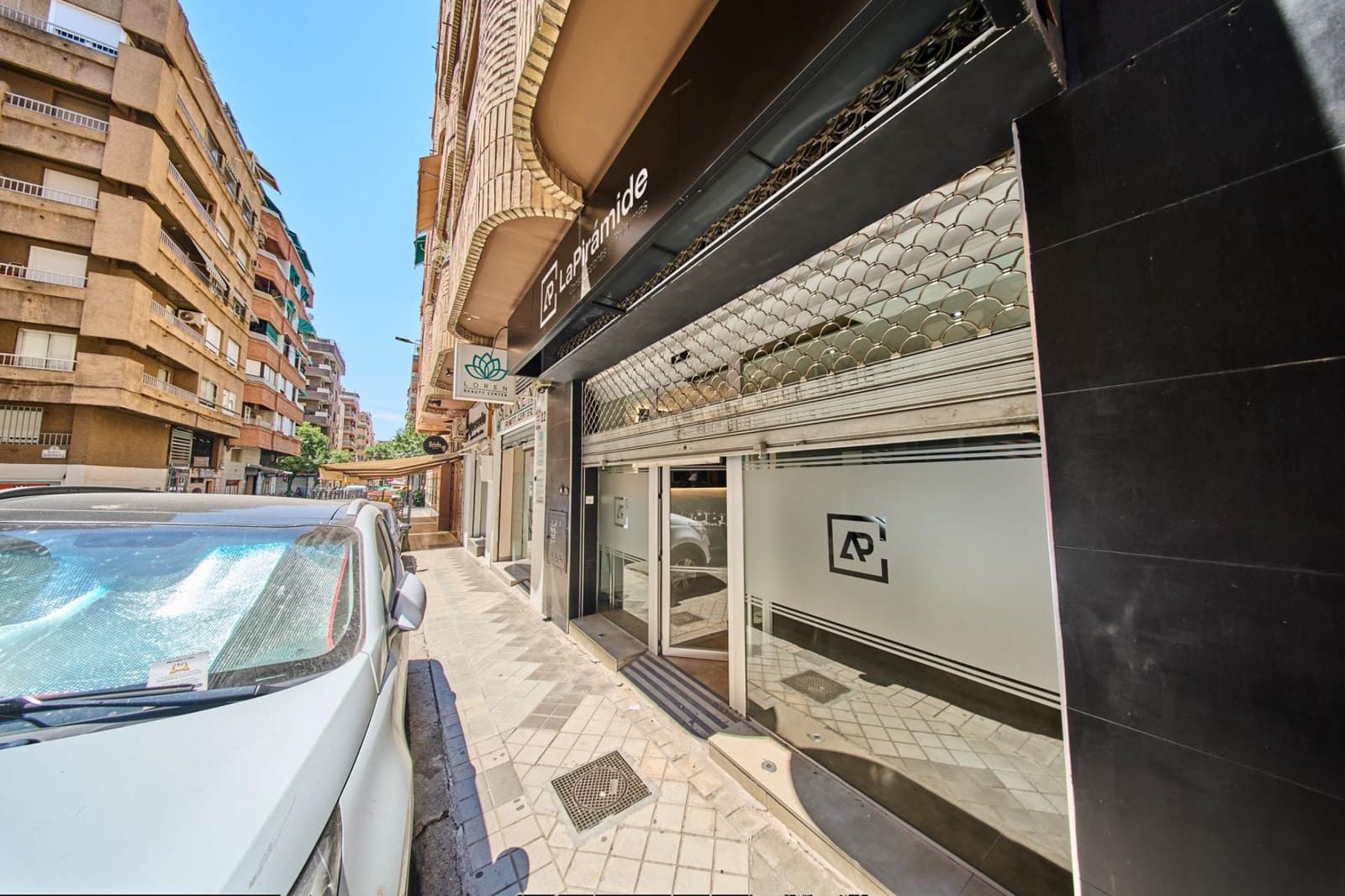 Komercyjne na sprzedaż w Miasto Grenada - 219 900 € (Ref: 9952797)