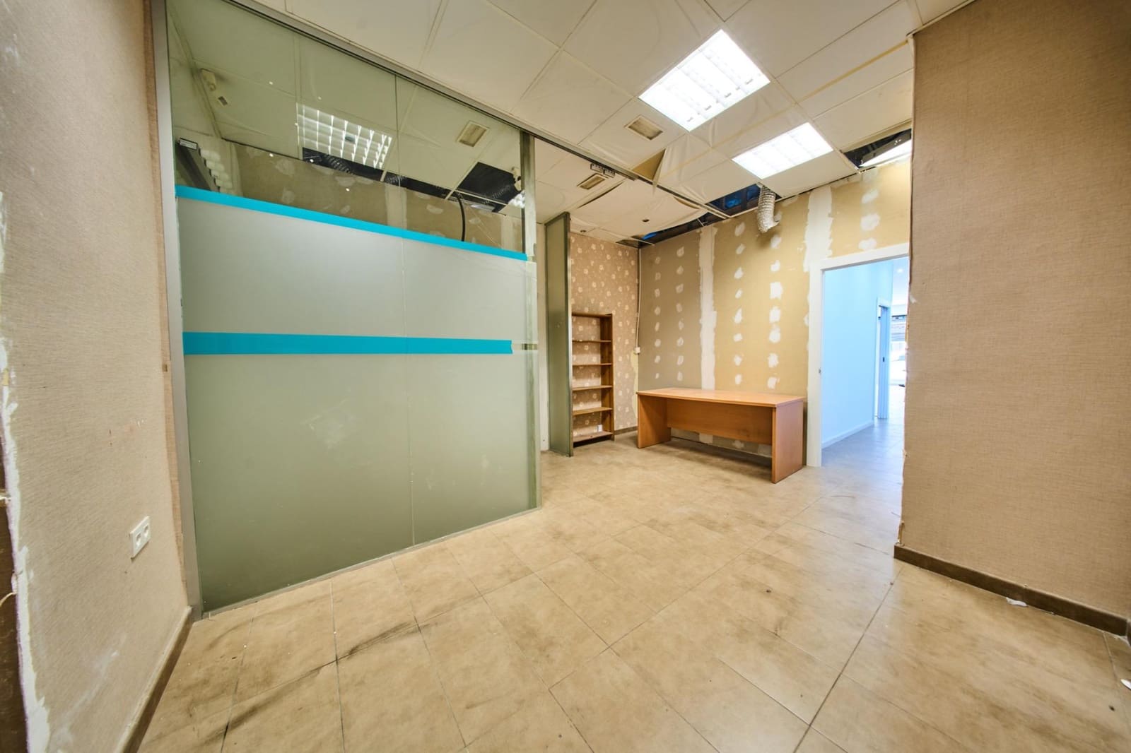 Komercyjne na sprzedaż w Miasto Grenada - 219 900 € (Ref: 9952797)