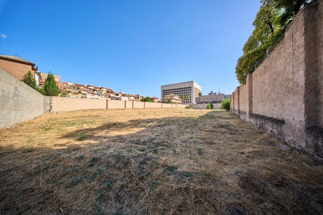 Byggetomt til salgs i Granada by - € 495 000 (Ref: 9959954)
