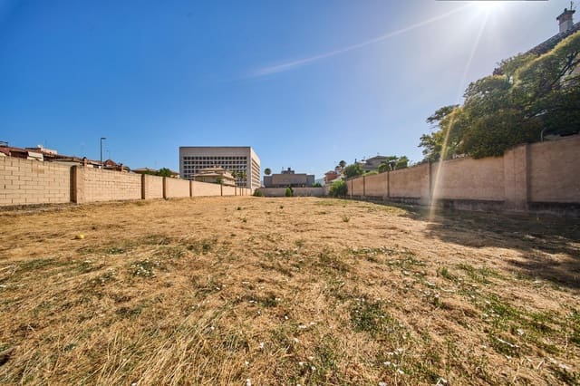 Byggetomt til salgs i Granada by - € 495 000 (Ref: 9959954)