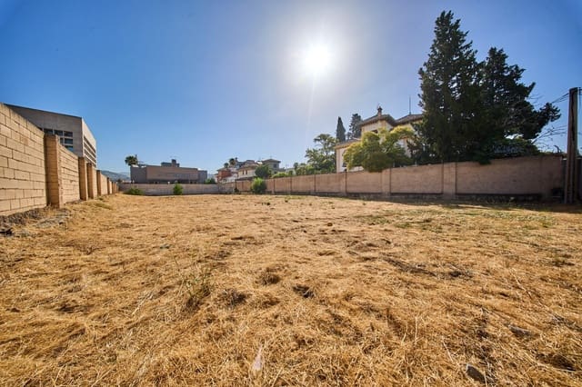 Byggetomt til salgs i Granada by - € 495 000 (Ref: 9959954)